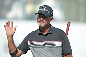 Jerry Kelly wins the SAS Championship ahead of the Charles Schwab Cup playoffs