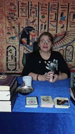 Rezzan Abla Fal Evi | Online Bakım on Instagram: "Demet, kolektifin hayrına harika bir katina aşk falı yorumluyor ♥️ 💯 🧿 Kolektif Açılımlara Katılmak İçin;🥠 Yorumlara aldım, kabul ettim yazın ve gönderiyi beğenin. ✅ Sizler de uzman danışmanlarımızdan randevu almak için hemen asistanlarımızla letişime geçip randevu oluşturabilirsiniz.🥰 Rezzan Abla Fal Evi sabah saat 09:00 gece 03:00 saatleri arasında hizmet sunan, profesyonel danışanları ile resmi bir işletmedir. 🎯🧿🔮 📲 7/24 aktif müşteri