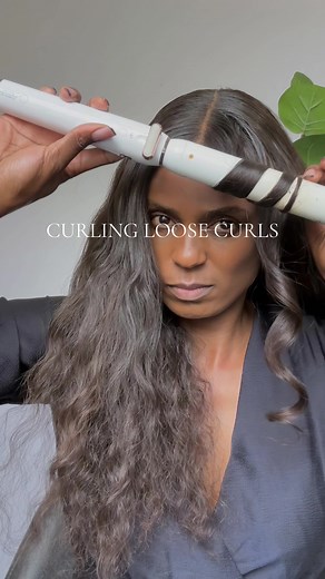 Curling loose curls🥰. Check out our “Ready to ship” units on our website. #rawhair #curlyhairtutorial #wigssouthafrica