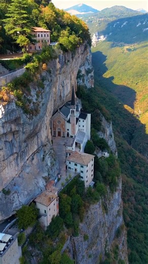 21K views · 481 reactions | Włochy - Sanktuarium Madonna de Corona...