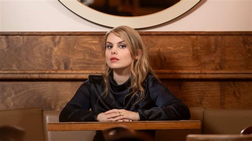 Une chanson de Cœur de pirate enregistre un bond de 14 560% depuis la finale de la série américaine «The Summer I Turned Pretty»