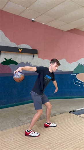 When the lanes get toasty, lofting becomes a key part of the tournament toolkit. Nate gives you some tips on how to loft more efficiently ⚡️ | Storm Bowling