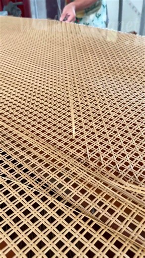 Incredible Handyman TECHNIQUE Weaves Natural Fibers In Seconds 🤯