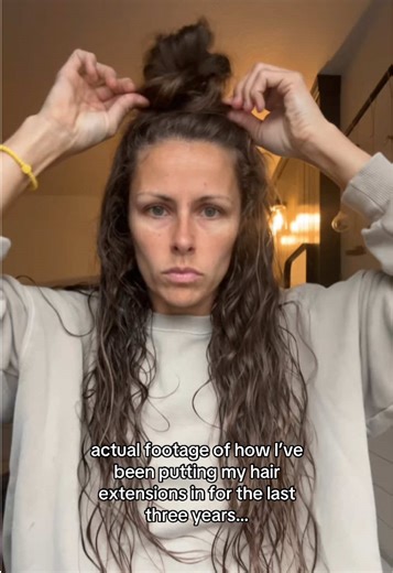 😆🫣😆 you don’t need hair extensions, no shade on them!! but this has TRIPLED my hair density. Naturally based, gluten-free, vegan. Thicker for her hair and 60 days. 92% less hair fall. and it’s the lowest price I’ve seen it — Worth a shot at least? #hairgrowth #hairthinning #hairextensions #hairthickening