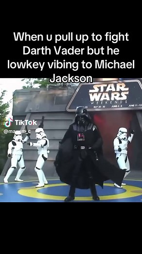 Darth Vader Dancing to Michael Jackson: Viral Vader Dance Clip