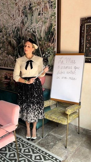 1.2M views · 388K reactions | Hoy es día de clase con La Miss y toca...