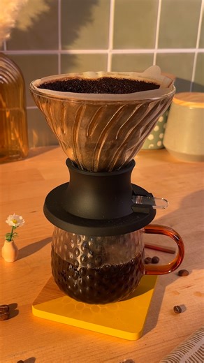 Coffee gadgets so satisfying they make the morning routine feel like a treat ☕✨ Shop: https://itsblossom.com/affiliation/redirect?store=us&storefront=AEHWP265LPLEI3VLGYKPHGOVIGYQ/list/2SGZMEJH2JFMN | Blossom