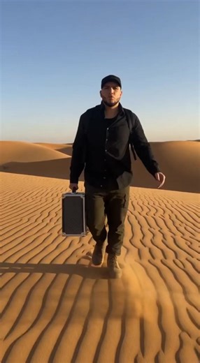 🔥💈 ¡Tu flow, sin salir de casa! 💈🔥 El barbero llega directo a ti — donde estés, te dejamos ready con estilo y precisión. Cortes limpios, fades 🔥 y perfilados duros, todo desde $40 💵 📍 Área metropolitana — rápido, profesional y con el toque calle que te representa. 💬 Reserva tu turno y mantente fresh donde quiera que estés. ✂️💯 | Barbero a Domicilio