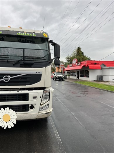 Quick pit stop | Highway Photography