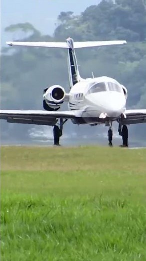Beechcraft Hawker 400XP #aviation #beechcraft