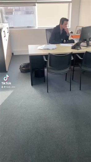 Entry number: 17 for the Hollard Internal Staff TikTok Challenge. Theme: 2022 Financial Year End Feelings!