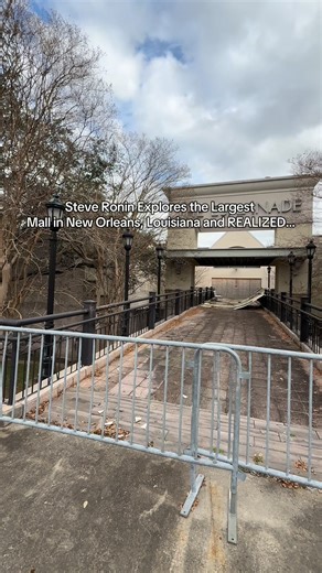 @steveronin explores the largest abandoned mall in Louisiana, who remembers this place from their childhood? | Steve Ronin