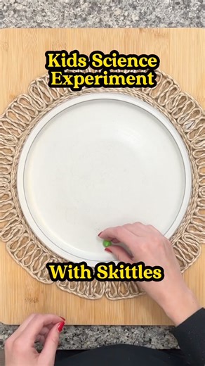 Try this with your kids! #reels #science #fun #wow #experiment | Leon and Chelsea's Reels