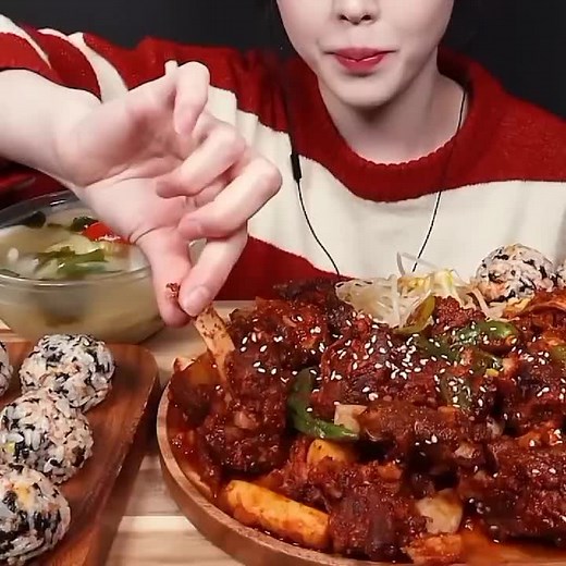 boki mukbang asmr #asmrboki #food #mukbang #eating #asmr #viral #fyp #foryoupage #foryou #fypシ #fypage #trending #foodtiktok #bokimukbang #withboki #boki #eatwithboki #koreafood #bokieating #eatwithbokimukbang
