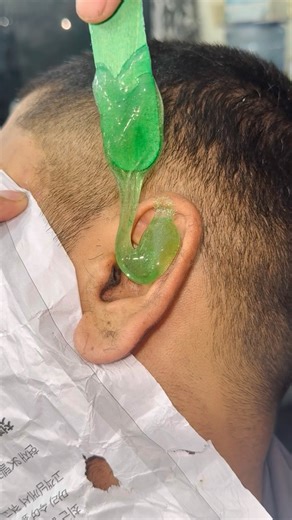 Ear Waxing Tutorial For Beginners #wax #barber #brazillianwax #hair #barbershop #barber