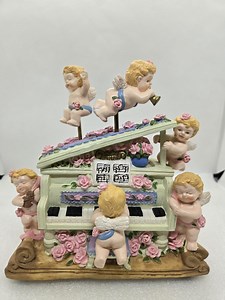 Classic Treasures Cherub Music Box - Etsy