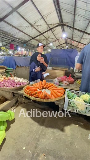 Dialog lucu di warung: percakapan AdibewoK, Bobby & Mang Sayur