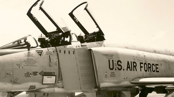 RAAF at Ubon - Firsthand Accounts from the Vietnam War Era