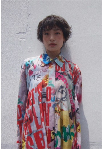 芋生悠／俳優 ワンピース／#VivienneWestwood シューズ／モデル私物 Vivienne Westwood RED MAN (ヴィヴィアン・ウエストウッド レッドアンドマン) ラフォーレ原宿店が7月5日よりリニューアルオープン！ 「RED LABEL」「MAN」に加え、3月に登場した新ライン「RED MAN」を展開。ロンドンのチームが日本のために手がけた特別なラインナップが揃う。 #ヴィヴィアンウエストウッドレッドアン #VivienneWestwood #droptokyo #streetsnap