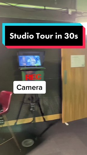 How to Make a TV Weather Forecast: Studio Tour in 30 Seconds