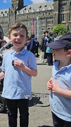 How many kids know what their relatives studied? We'd say a respectable one in two. #Hoyas2026 Follow @gradgeorgetown on Instagram for more!