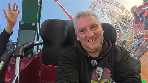 Wondering what we thought of Time Machine at Nottingham Goose Fair? 🤔 Although this newly refurbished ride reopened at Fantasy Island earlier this year today was actually our FIRST EVER experience of Time Machine (formerly known as Magic) & it's fair to say she definitely didn't disappoint ;-) | Theme Park Insanity
