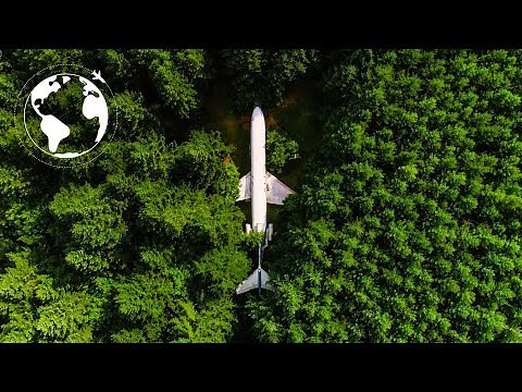 AIRPLANE CONVERTED to Functional HOME for Protection from ENVIRONMENTAL DISASTERS