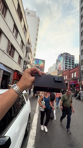 Placa Solar Portátil: Energia Sustentável ao Ar Livre