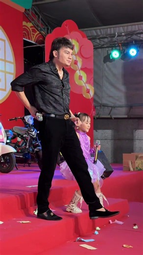 Xúc động - Kiếp này là đây - Kiếp sau là đâu - NSUT Kim Tiểu Long song ca cùng Con gái Anh Thơ