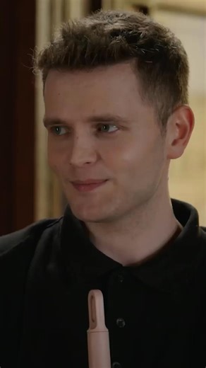 On BBC River City this week... Drew jeopardises his recovery, Bob is shocked to learn Callum is struggling, Roisin receives a blackmail note, and Eddie is forced to reveal a secret from his past. Two new episodes are on BBC iPlayer now. | BBC Scotland