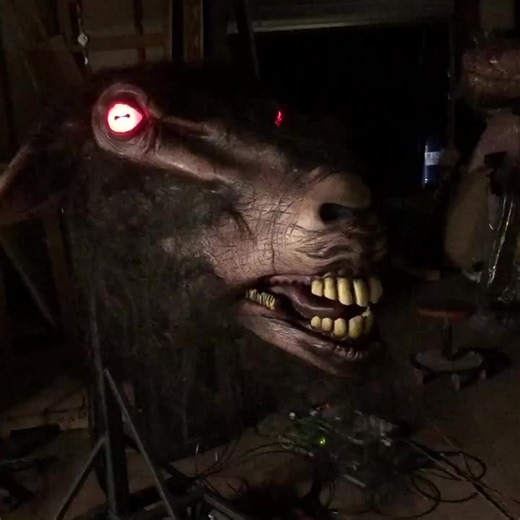 Giant Demon Goat Animatronic for Haunted Attractions