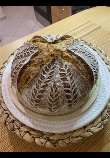 Bread scoring pattern!✒️🎨✍️ #bread#sourdough#sourdoughbread#breadrecipe#breadmaking