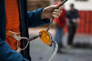 On 25-26th January UKC were invited to the launch of the forthcoming Petzl GriGri , which is due to hit the shops in April this year. We thought that we’d publish a preview, ahead of our more in depth Assisted Braking Device Comparison review that will be published later this year Lyon Equipment | UKClimbing.com