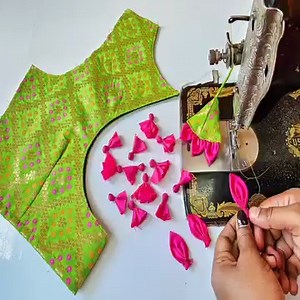 Simple And Easy Blouse Back Neck Design Cutting And Stitching Back Neck Design | Blouse Designs #blousedesigns #designlb #facebookreels #blouse #cuttingandstitching #sewing #stitching #design #diy | Design LB