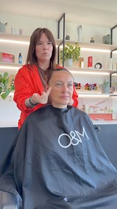 125K views · 1.3K reactions | Wow, schaut euch diese unglaubliche Verwandlung an! ✂️ Ein sanfter, runder Schnitt und ein dunklerer Schokoladenton bringen das Beste hervor. Einfach umwerfend! ‍♀️✨ Instagram/studio_marteena | Frisur Tutorials | Facebook