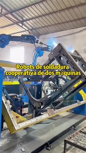 Robot double-machine collaborative welding#Industrialrobot#industrialautomation#Nonstandarautomationcustomization#Handlingandpalletizingrobot#Yuantoustrengthmanufacturer