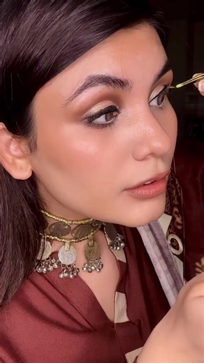 Eye Makeup Tutorial for Small Eyes