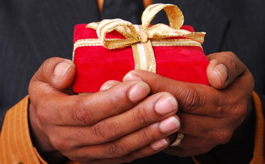 Sara Chatwin: Raise your kids to be grateful for their Christmas gifts