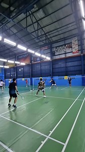 Papawis game with Mac, Jessie, & Ace. Grabe naman yung mga kantuhang shots Mac! 🏸😅😂 #badminton #papawis #michaelshut | Michael's Hut