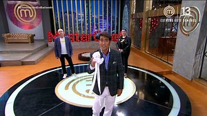 135K views · 727 reactions | ¡En MasterChef Chile se contagiaron con el ritmo de Bailando 13!✨ Este domingo 8 de marzo comienza la búsqueda del primer #MasterChefCelebrityChile | Canal 13 | Facebook