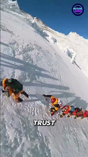 How a Blind Man Climbed Mount Everest Without Fear #shorts #mounteverest #erikweihenmayer