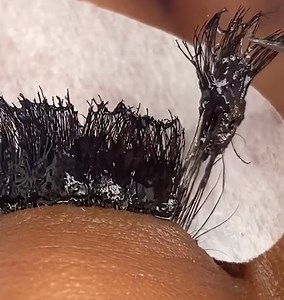33K views · 28 reactions | These are some things that you definitely need to know before getting those lash extensions! | The Best Couple Videos | Facebook