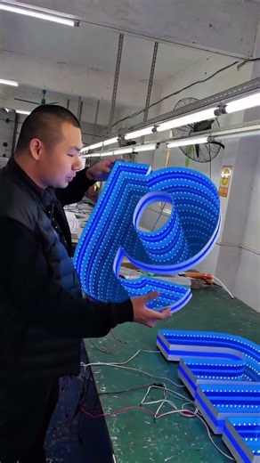 3D Sign Letters | Premium Business Signage DesignModern 3D Letter Sign Board Ideas @ChinaLEDSign