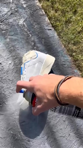 ‏Custom Spray Paint Shoes!