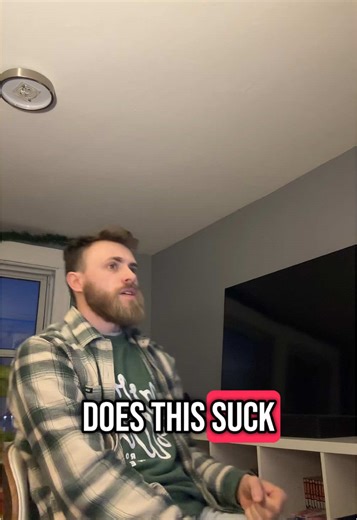 I was told movement helps with viewer retention (I hate ai) #writing