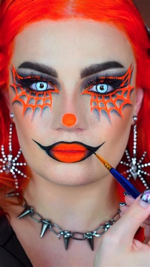 1.4K views | Uv spider web clown makeup tutorial ️李嵐 Was not expecting this look to blow up the way it did  Thankyou for all the love it means the absolute world 梁 #clownmakeup #halloween #makeuptransformation #uvmakeup Glam clown makeup, uv, Halloween makeup ideas, spider web makeup | Illumin arty | Facebook