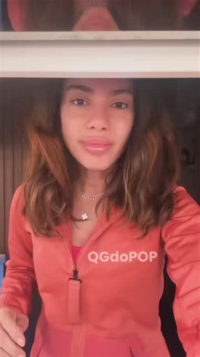 Anitta é uma das poucas artistas que se posiciona em relação a tudo sem medo de cancelamento, por isso ela é a maior do nosso país