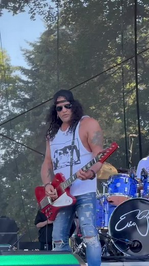 Purple Haze by Slash: A Mind-Blowing Guitar Performance