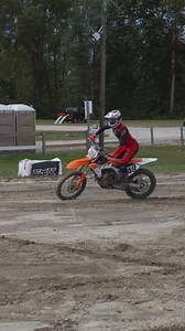 Don't be that guy falling off the back... Level up your riding skills with The Moto Academy App! 🚀 Get expert coaching, access to in-depth courses, and join a community that’s here to help you dominate the track! 📲TheMotoAcademy.com for more information #themotoacademy | The Moto Academy