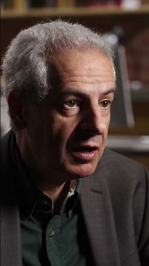 ENORMOUS UFO Descends with Humanoid Figure | Ancient Aliens | #Shorts